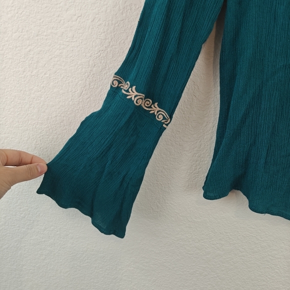 Savanna Jane Turquoise Floral Embroidered Long Sleeve V Neck Blouse Small - Picture 4 of 9